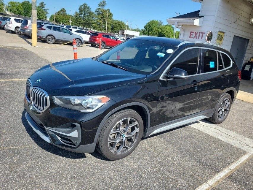 2021 BMW X1 xDrive28i's photo