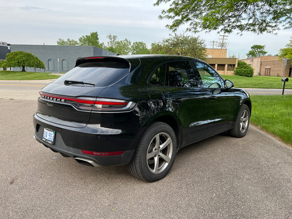 2020 Porsche Macan 4D SUV