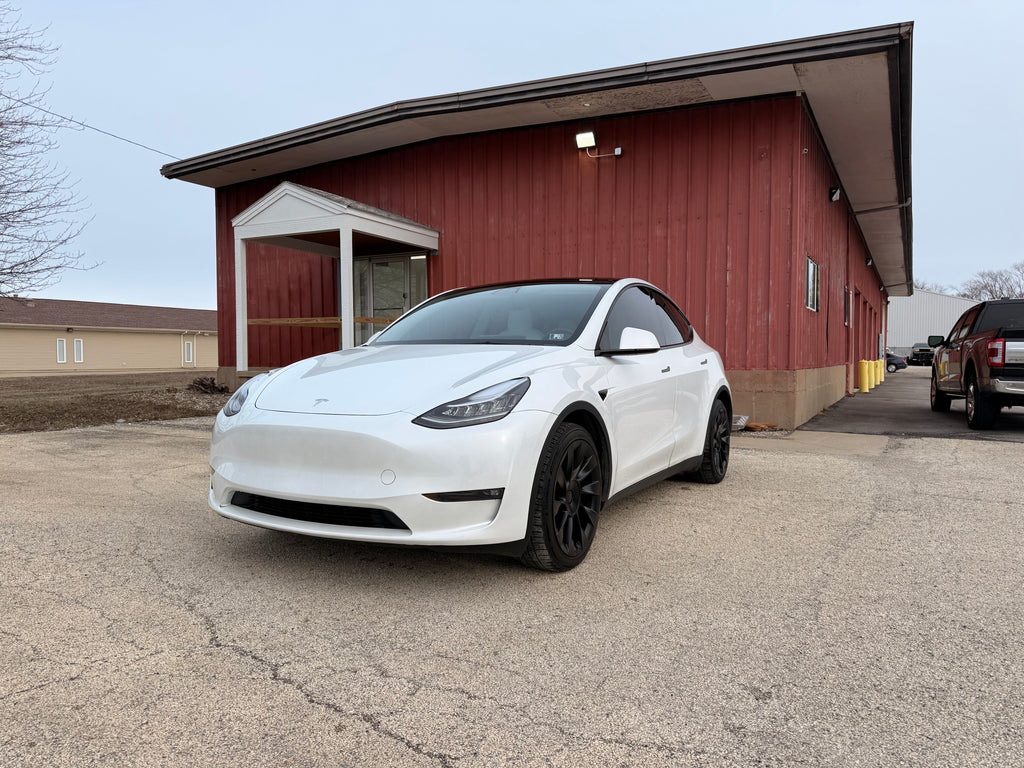 2021 Tesla Model Y Long Range's photo