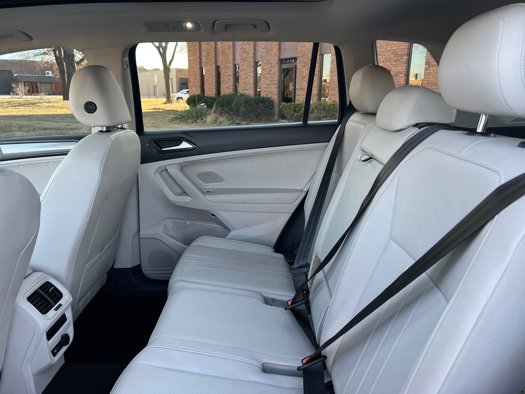 2022 Volkswagen Tiguan SE - Photo 17