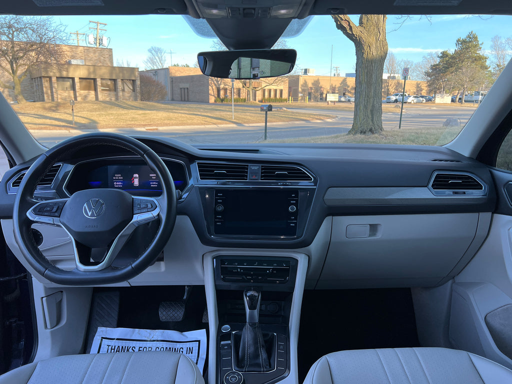 2022 Volkswagen Tiguan SE - Photo 18