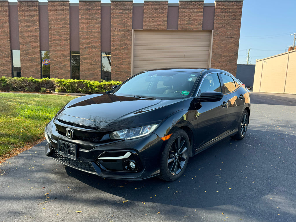 2021 Honda Civic Hatchback EX's photo