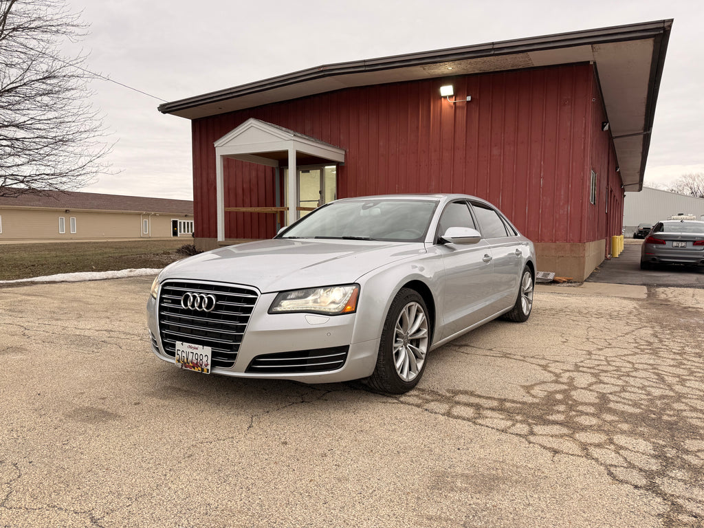 2013 Audi A8 Base's photo