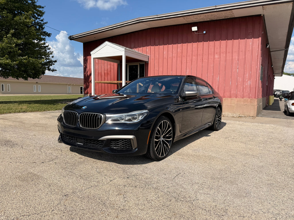 2018 BMW 7 Series M760i xDrive's photo