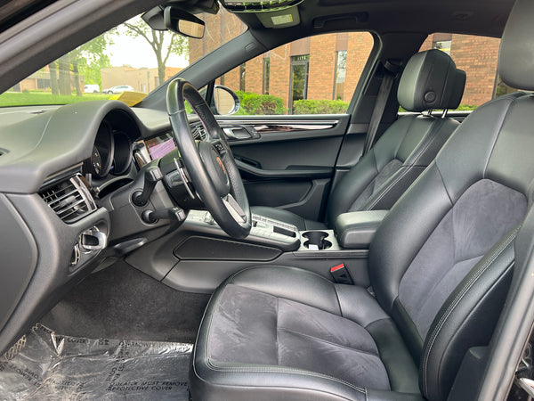 2020 Porsche Macan 4D SUV