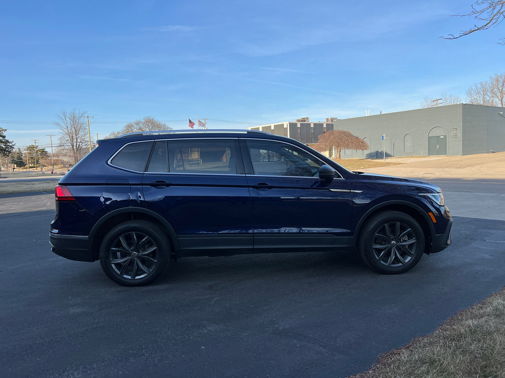 2022 Volkswagen Tiguan SE - Photo 4