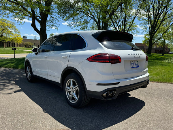 2015 Porsche Cayenne S 4D SUV