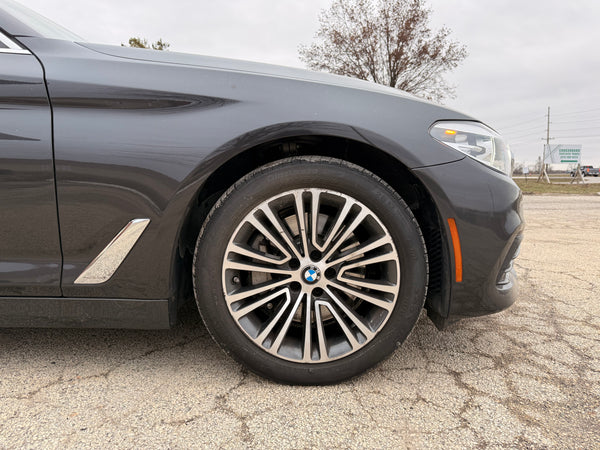 2019 BMW 530i xDrive 4D Sedan