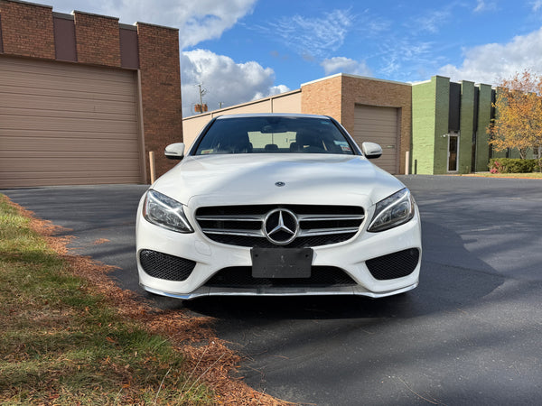 2018 Mercedes-Benz C300 4D Sedan