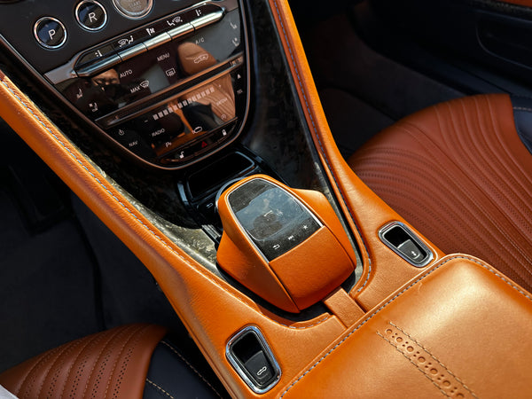 2019 Aston Martin DB11 Volante V8 2D Coupe