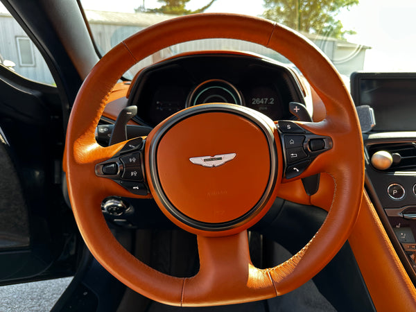 2019 Aston Martin DB11 Volante V8 2D Coupe