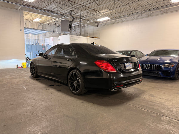 2015 Mercedes-Benz S65 AMG V12 4D Sedan
