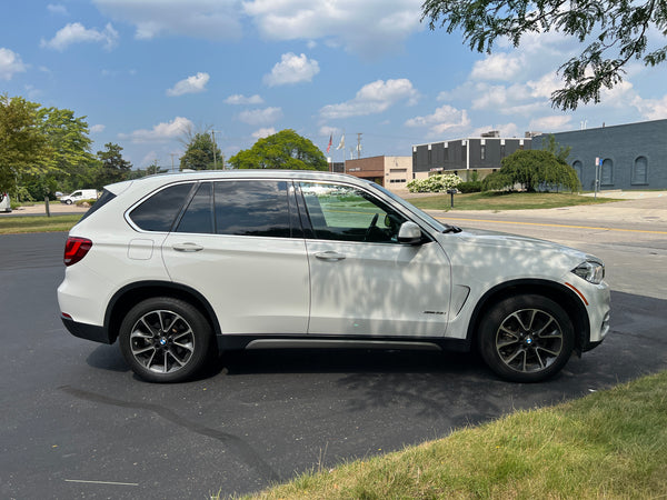 2017 BMW X5 35i xDrive 4D SUV