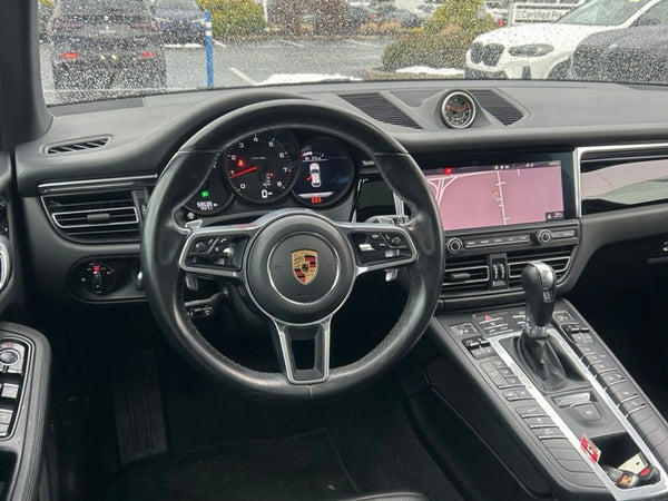 2021 Porsche Macan 4D SUV