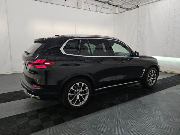 2024 BMW X5 40i xDrive 4D SUV