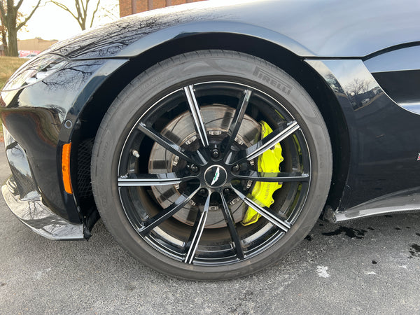 2019 Aston Martin Vantage 2D Coupe