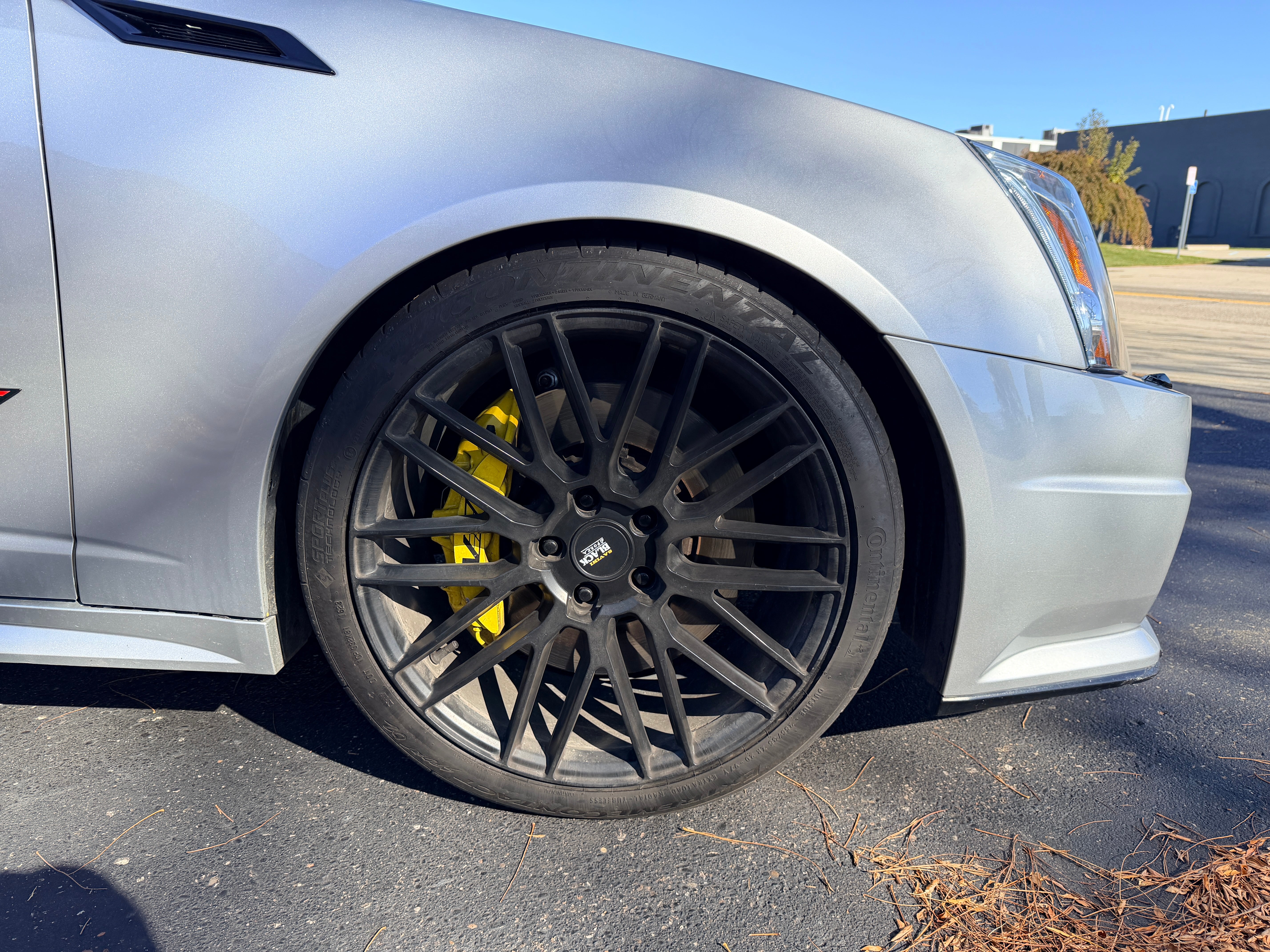 2011 Cadillac CTS-V 2D Coupe