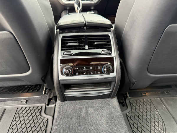 2018 BMW M760 xDrive 4D Sedan