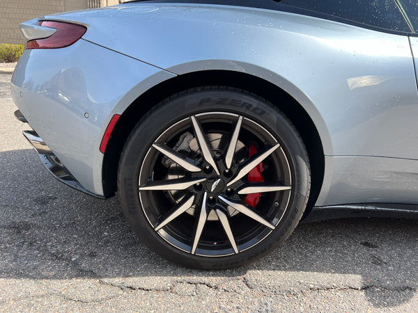 2018 Aston Martin DB11 V12 2D Coupe