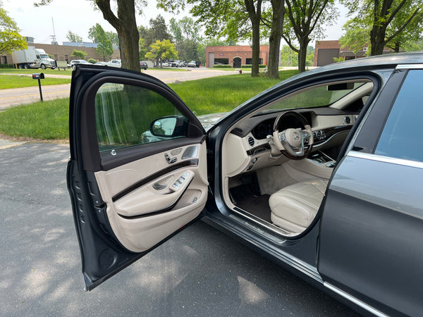 2019 Mercedes-Benz S560 4MATIC 4D Sedan