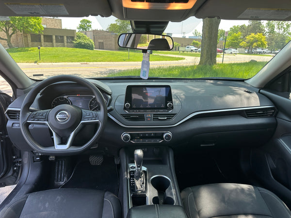 2022 Nissan Altima SV 4D Sedan