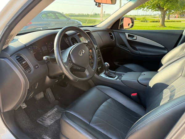 2017 INFINITI QX50 4D SUV