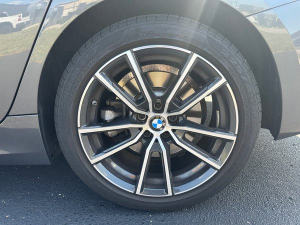 2022 BMW 330i xDrive 4D Sedan