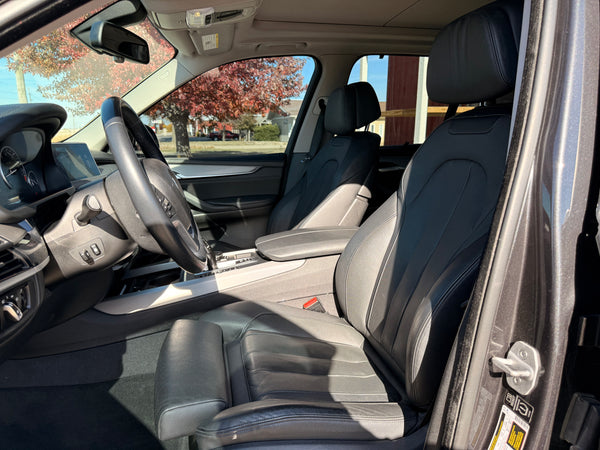 2015 BMW X5 50i xDrive 4D SUV