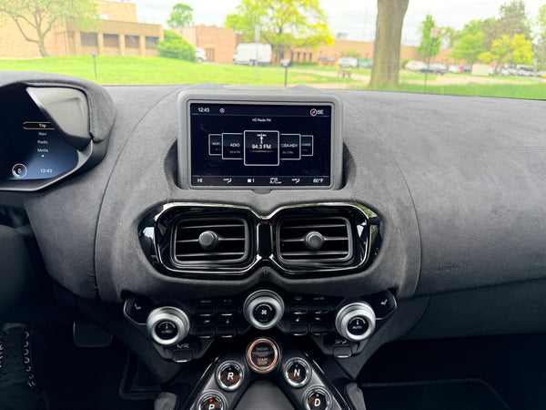 2020 Aston Martin Vantage 2D Coupe