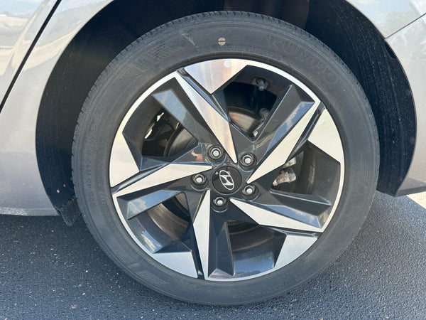 2023 Hyundai Elantra SEL 4D Sedan