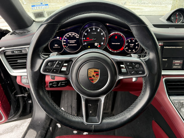 2018 Porsche Panamera 4 4D Hatchback