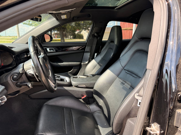 2018 Porsche Panamera 4 4D