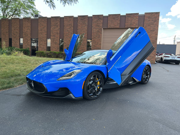2022 Maserati MC20 2D Coupe