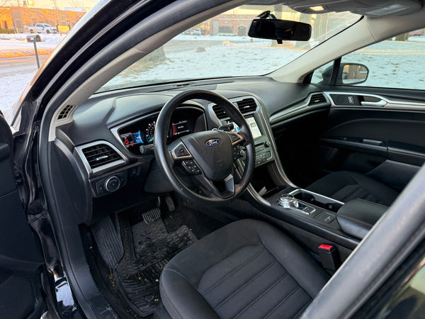 2018 Ford Fusion SE 4D Sedan