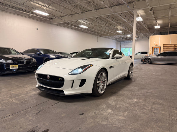2015 Jaguar F-Type R 2D Coupe