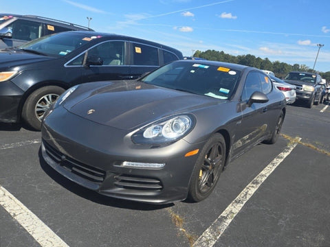 2016 Porsche Panamera 4D Hatchback