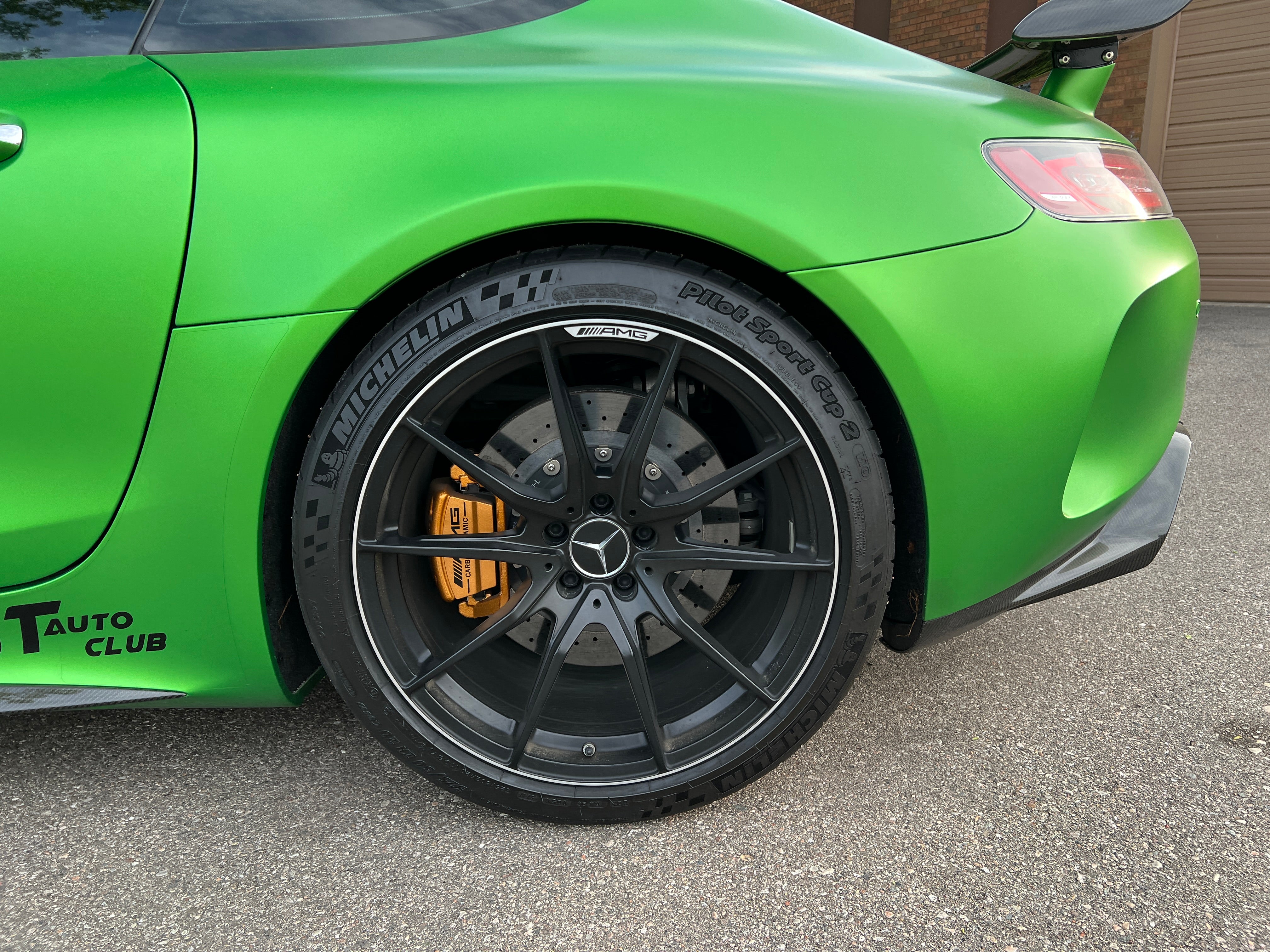 2018 Mercedes-Benz AMG GT R 2D Coupe