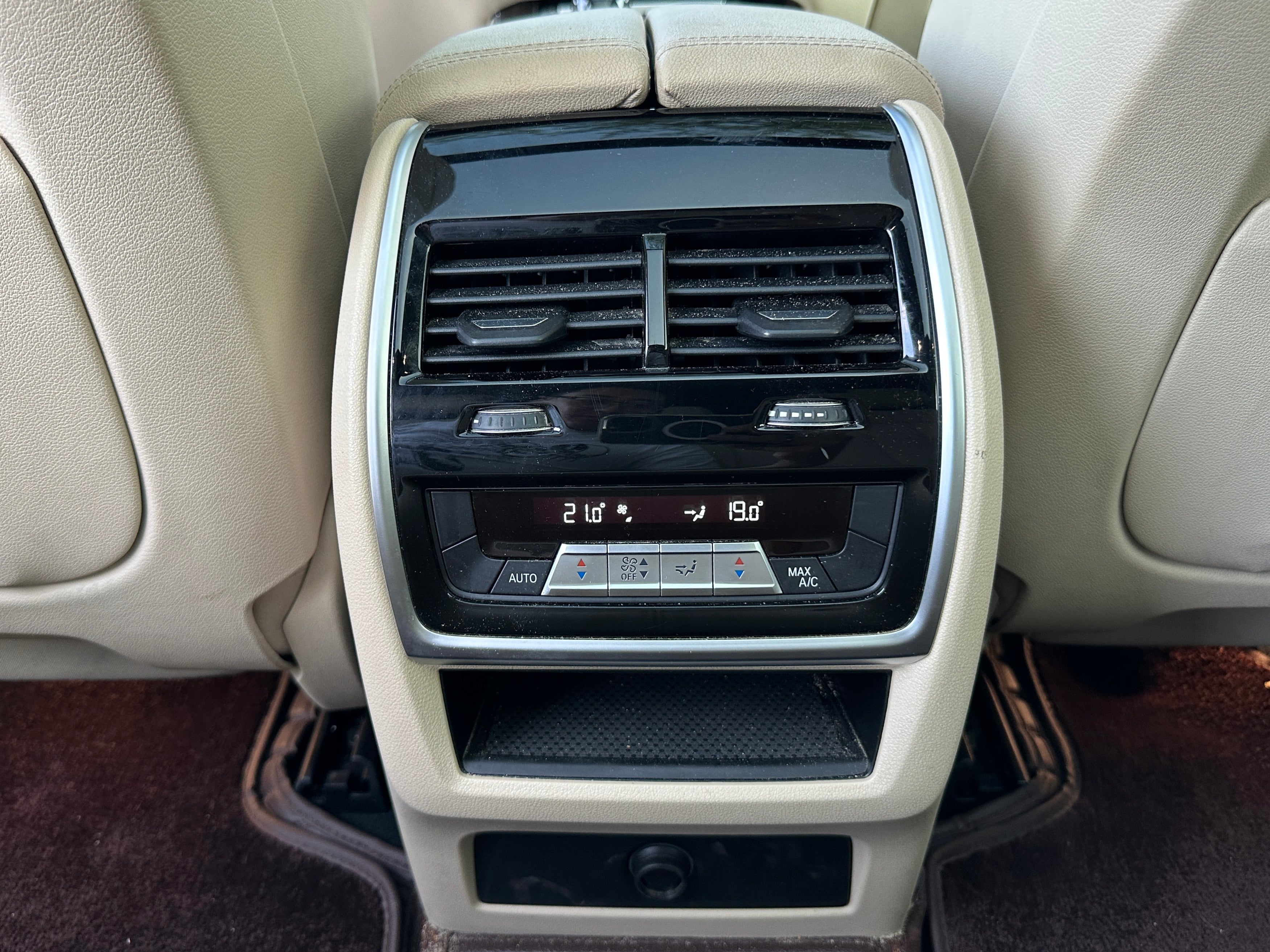 2020 BMW X5 40i xDrive 4D SUV