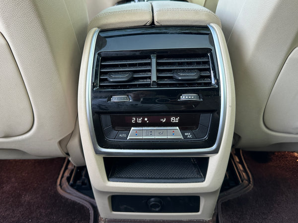 2020 BMW X5 40i xDrive 4D SUV