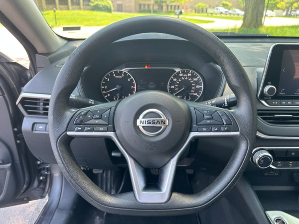 2022 Nissan Altima SV 4D Sedan
