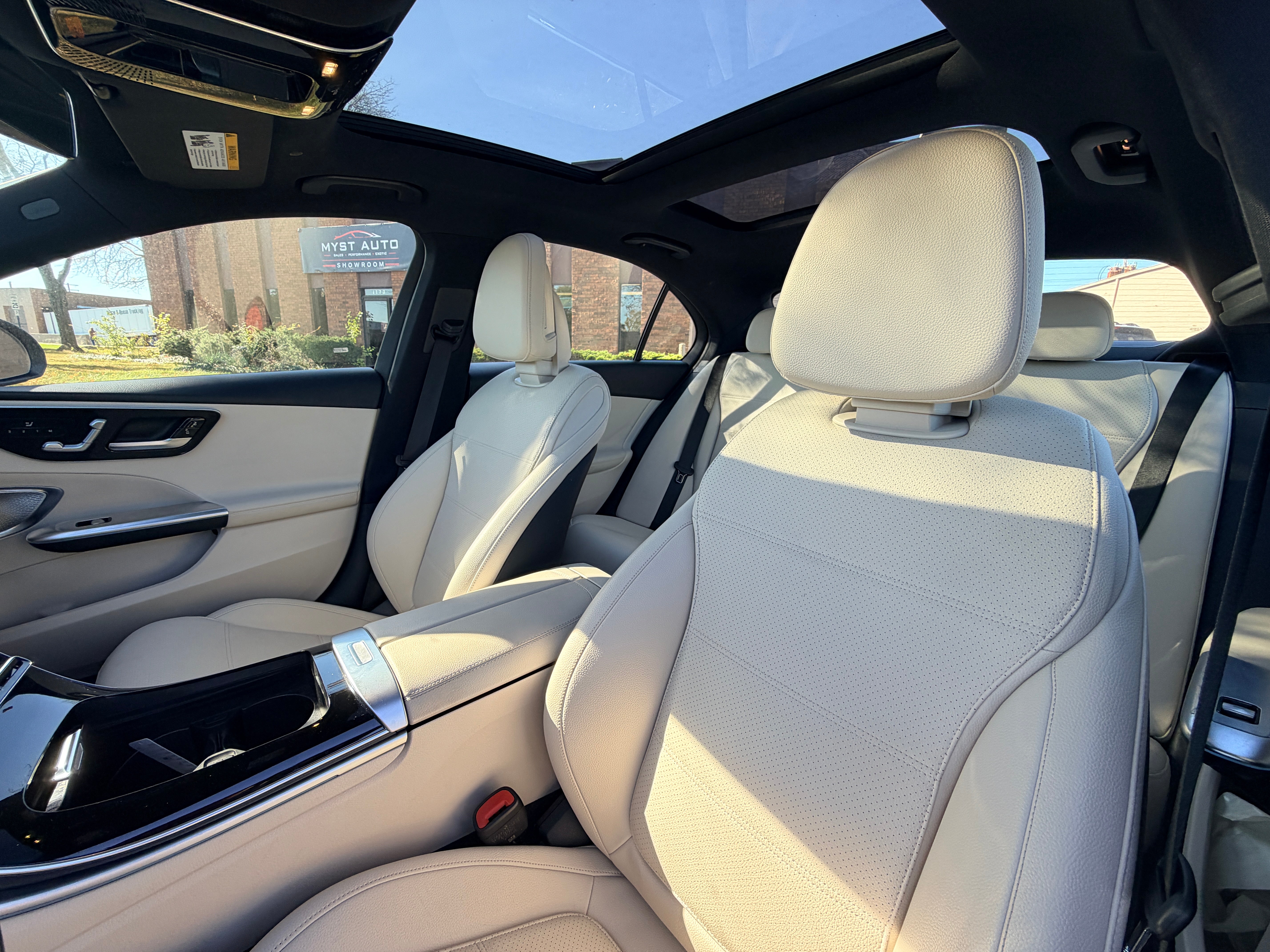 2022 Mercedes-Benz C300 4MATIC 4D Sedan