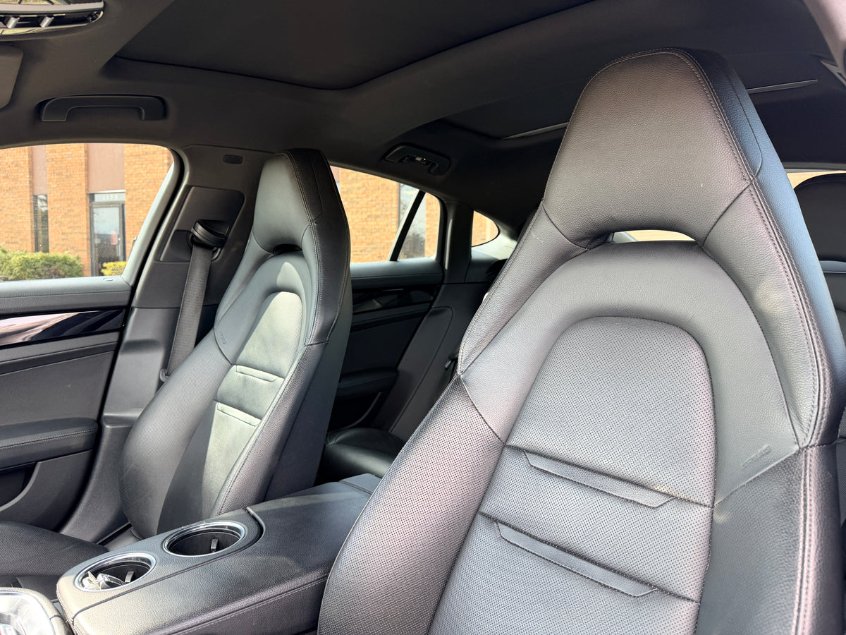 2018 Porsche Panamera 4D Hatchback