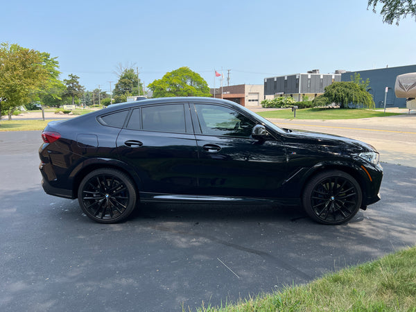 2021 BMW X6 M50i xDrive 4D SUV