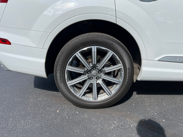 2018 Audi Q7 3.0T Quattro Prestige 4D SUV