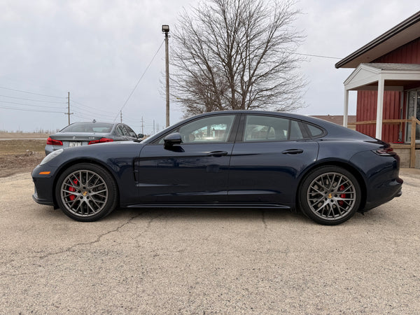 2018 Porsche Panamera Turbo 4D
