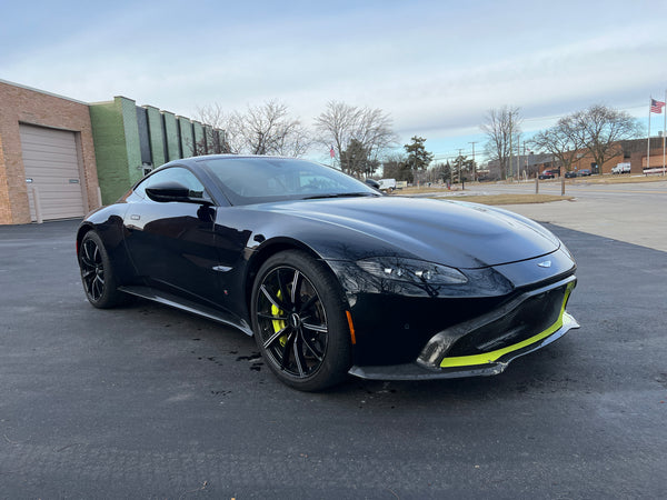 2019 Aston Martin Vantage 2D Coupe