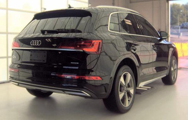 2023 Audi Q5 Premium Plus 4D SUV