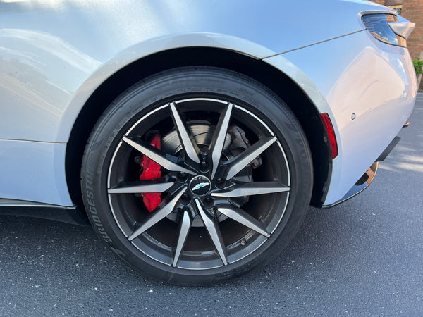 2018 Aston Martin DB11 V8 2D Coupe