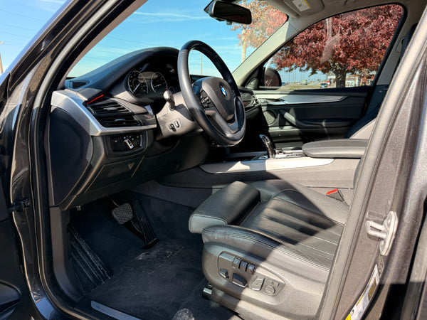 2015 BMW X5 50i xDrive 4D SUV