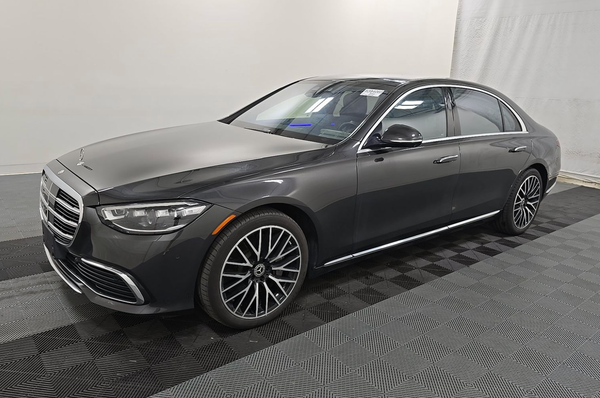 2022 Mercedes-Benz S500 4MATIC 4D Sedan